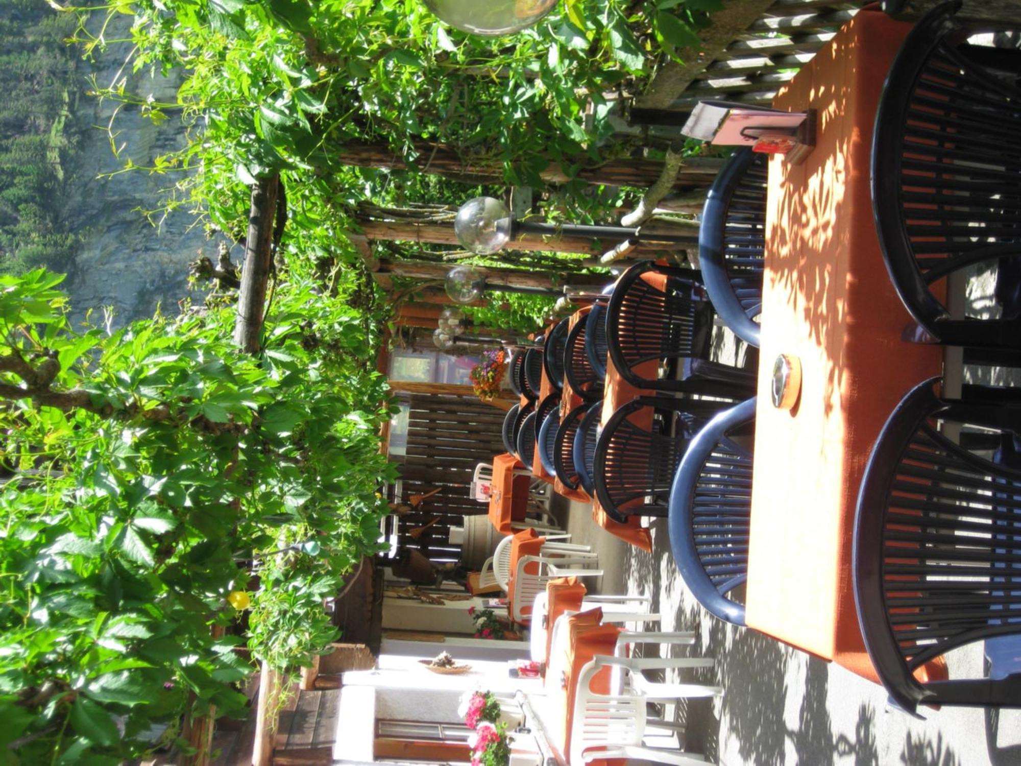 Hotel Pension Spycher Kandersteg Esterno foto